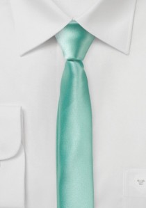 Extra schmal geformte Krawatte türkis