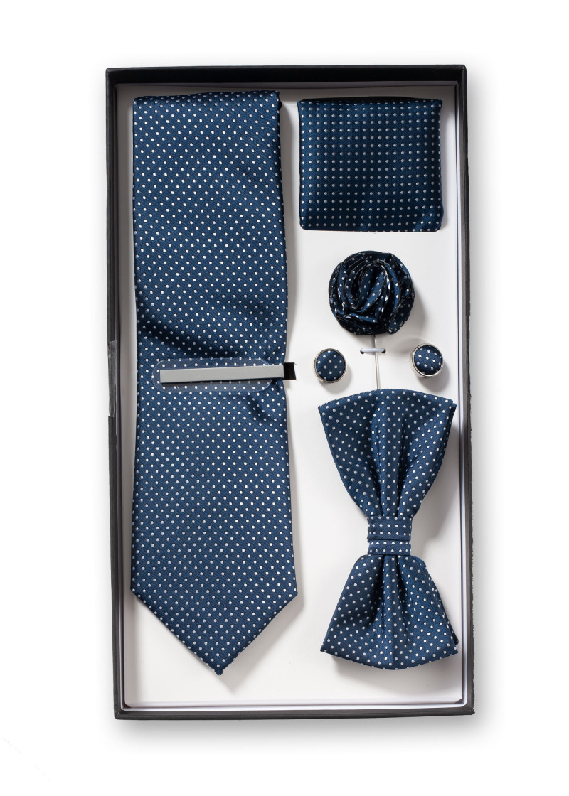 Geschenkbox navyblau Punkte