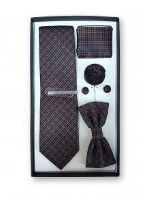 Geschenk-Box  mit Krawatte und Herren-Schleife in