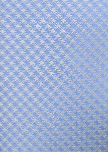 Geschenk-Set Krawatte, Fliege, Einstecktuch und Accessoires in schimmerndem Hellblau Detailbild