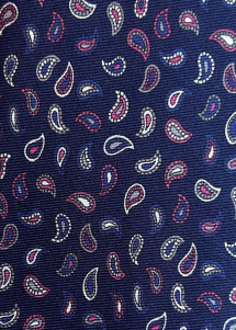 Ascot mit Paisley-Muster in nachtblau Details