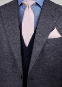 Krawatte und Einstecktuch aus Set Paisley Rosé