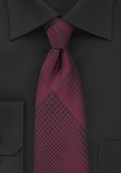 Krawatte geometrisches Dekor bordeaux